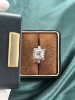 D1277,18K Platinum Women's Ring+Mozambique Diamond 5-Carat