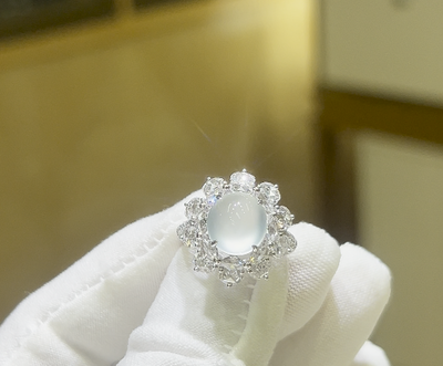 D1264,9K Platinum Women's Ring+Egg shaped Jade