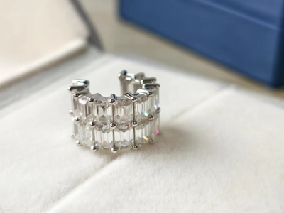 D0767, S925 Silver Ear Clip - Moissanite 6.0CT
