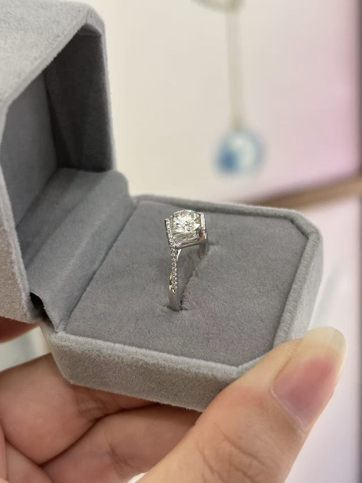 D0576-0.5CT-18K-M05B (3).jpg