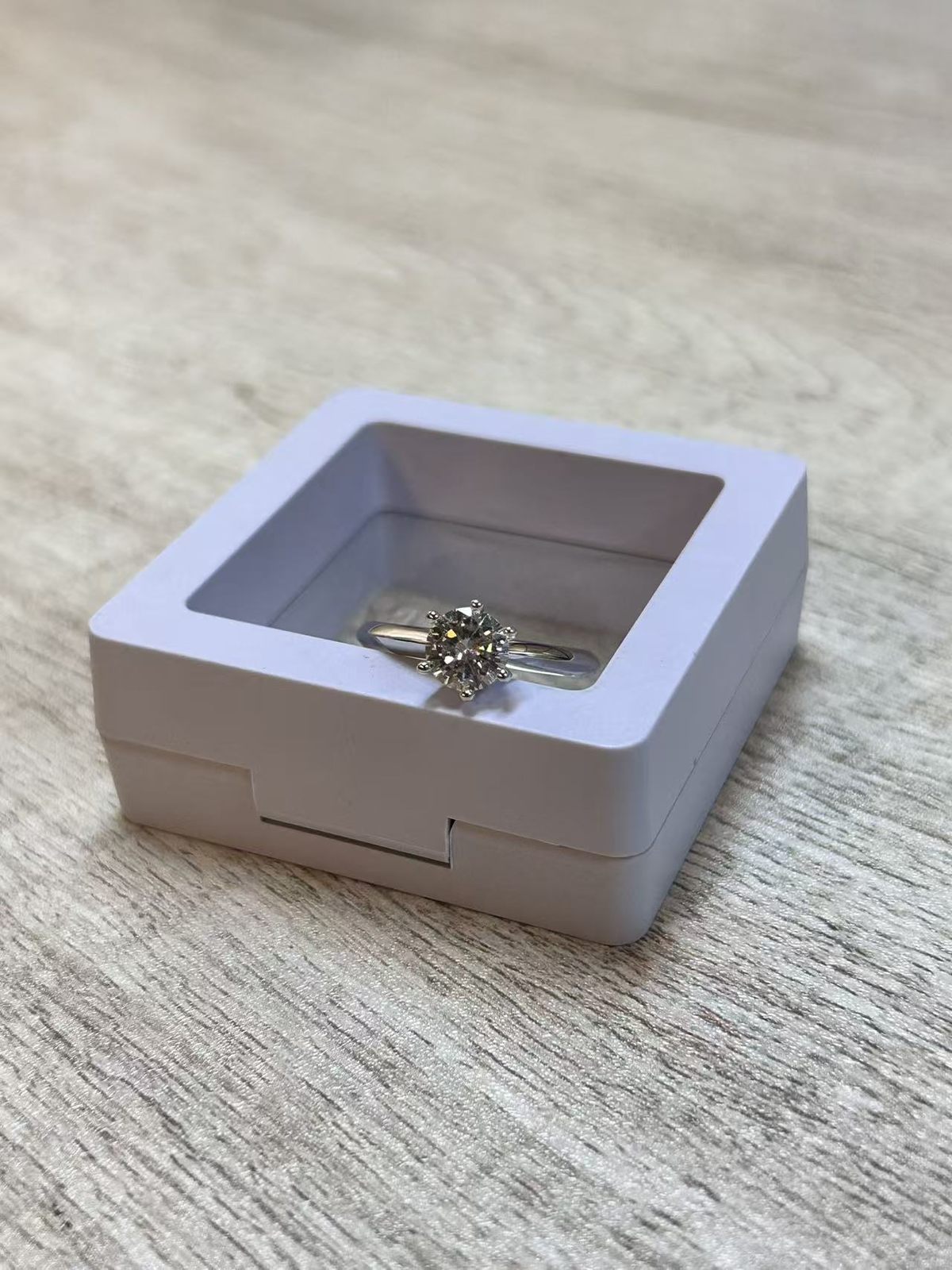 D0572-1.0CT-18K-M03C (2).jpg
